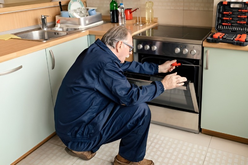 Oven & Stove repair in Leisure Village
