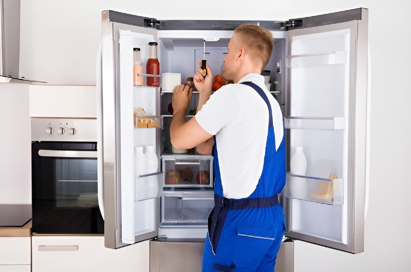 Refrigerator repair in Leisure Village